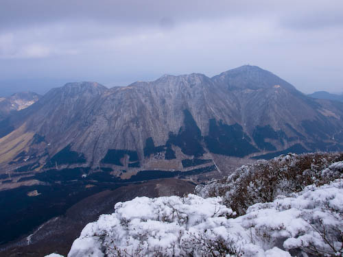 鶴見岳 from 御鉢巡り
